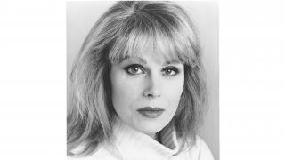 Black and white photo of Joanna Lumley